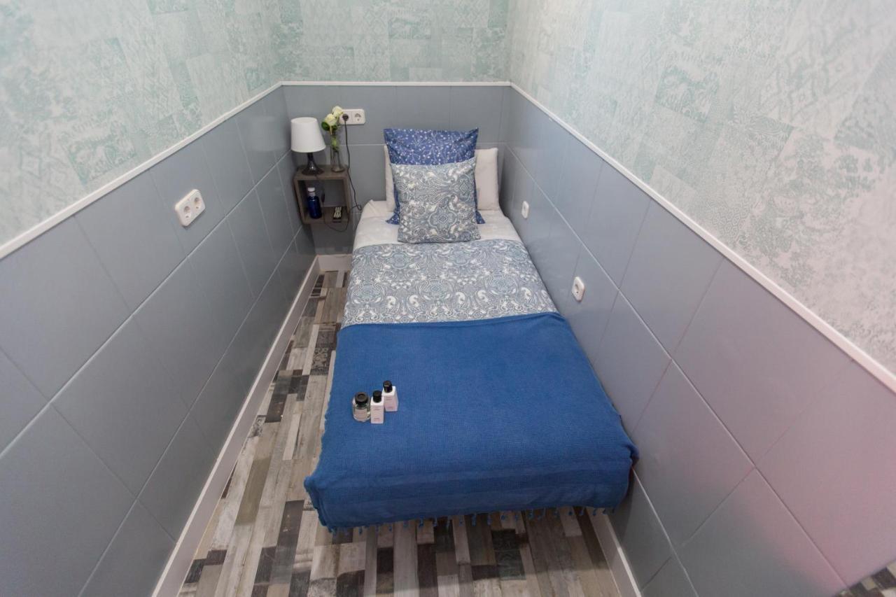 Budget Single Room