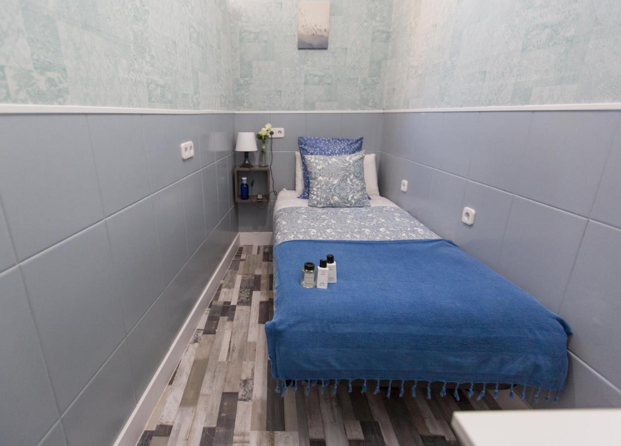 Budget Single Room