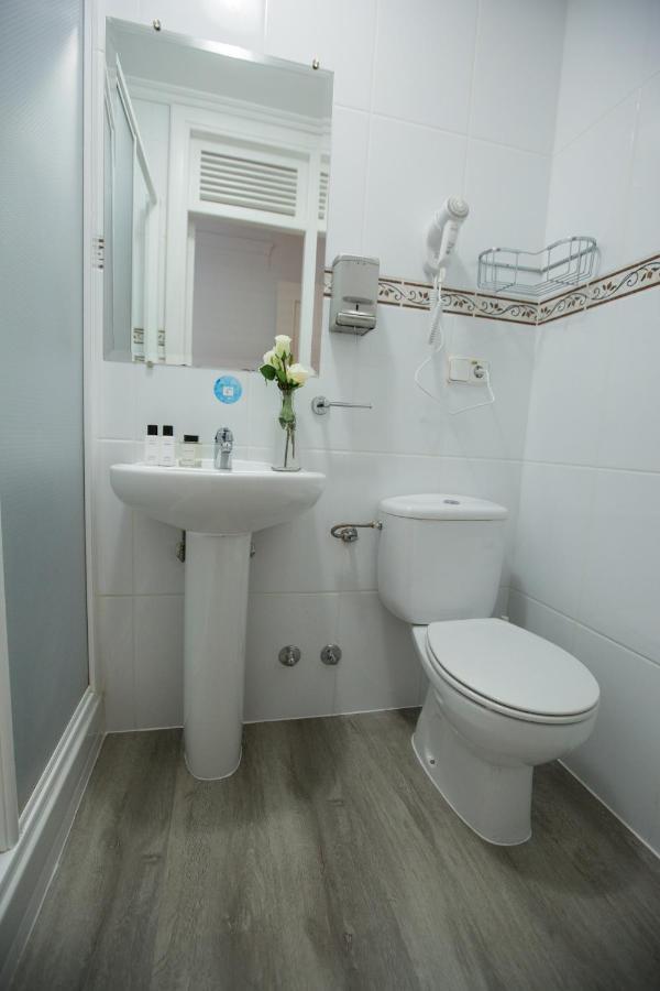 Small Interior Double Room