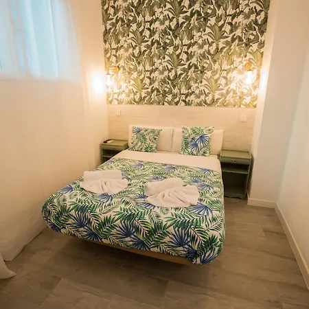Escala Suites-3