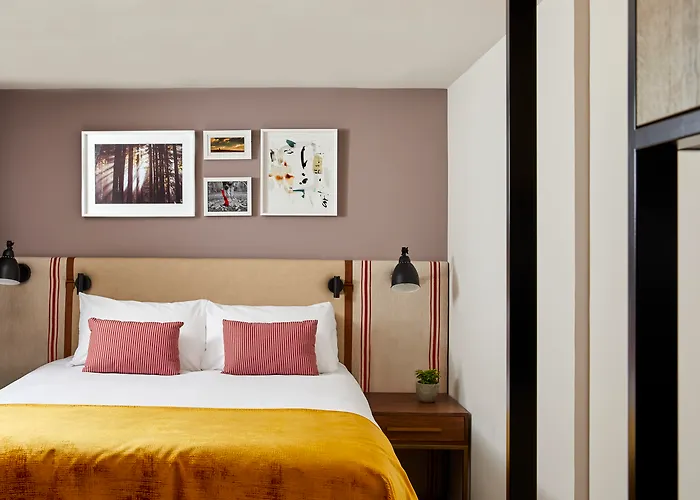 Hotel com casino: Hotel Indigo Madrid - Princesa By Ihg