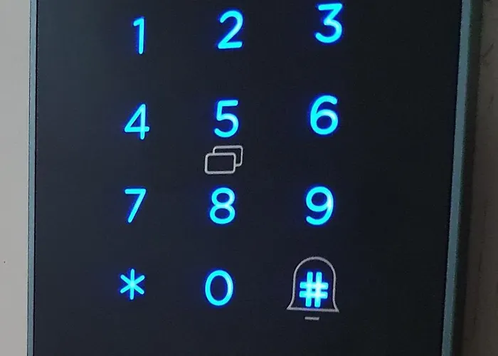 Hostal Ginebra -Madrid Centro Gran Vía Sol-