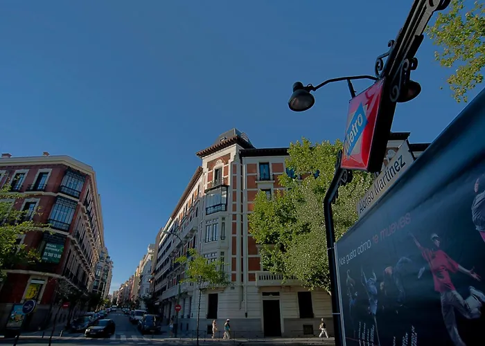 Boutique hotel only: Gran Versalles